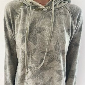 Vintage Havana Star Camo Sweatshirt
